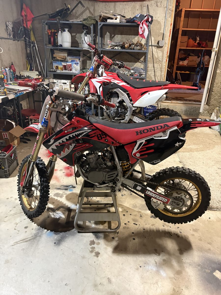 Honda CR 85