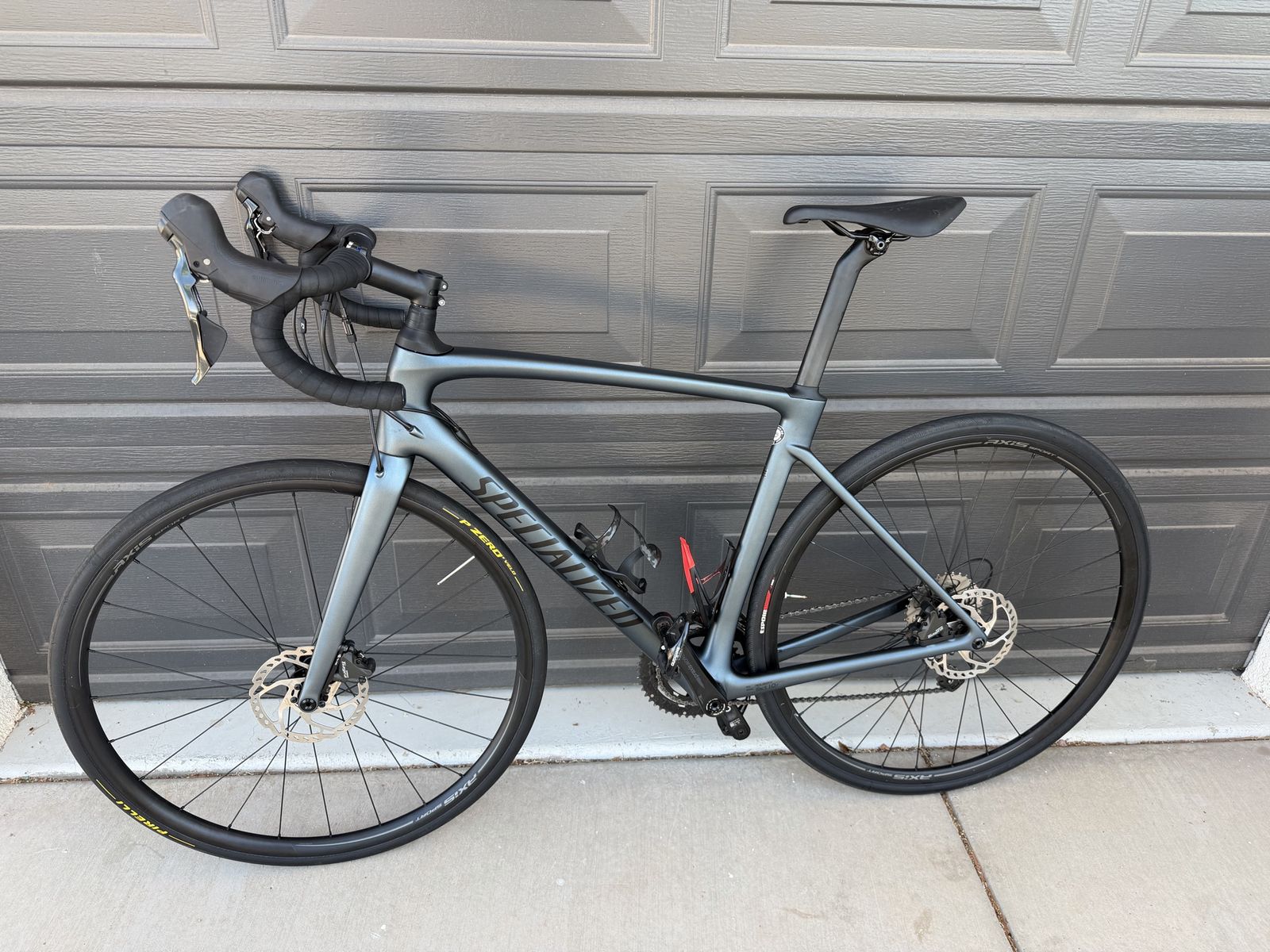 Specialized Roubaix Disc Road Bike - Metallic Grey with Shimano Tiagra