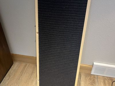 Adjustable Wooden Pet Ramp with Carpet Grip for Dogs and Cats