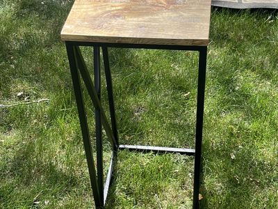 Perfect side table for bedside or couch $15