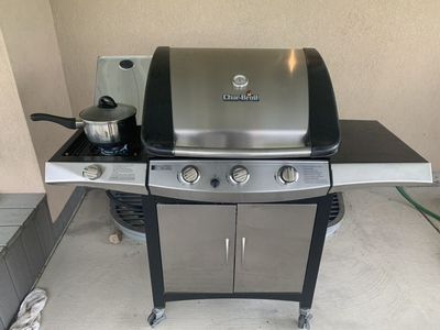 Charbroil BBQ Grill Plus Propane Tank