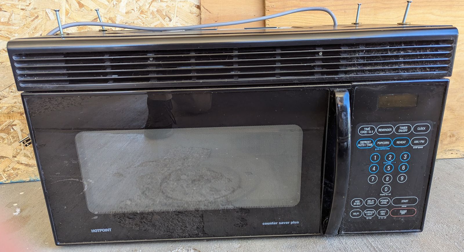 Hotpoint Over the Range Microwave Oven