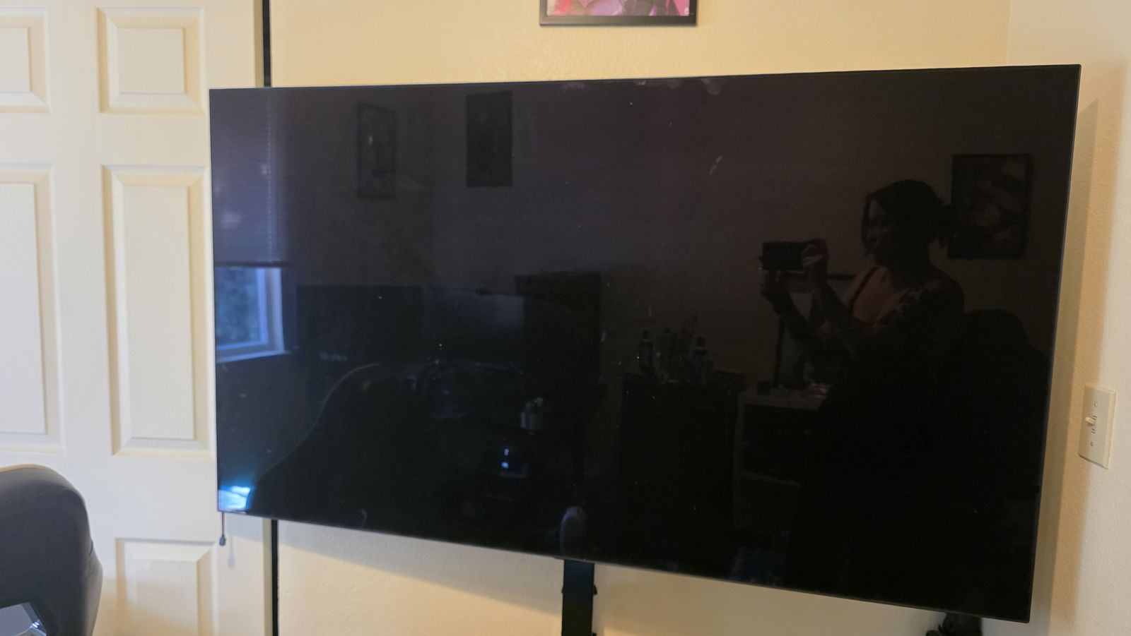 Main image 2