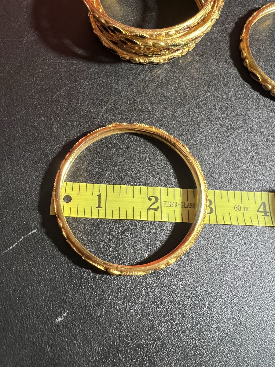 Main image 6