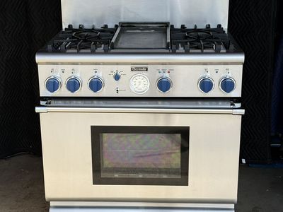 Thermador Pro 36” All Gas Range stove- Great