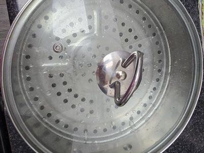 Stainless Steel Steamer Pot with Glass Lid - Multi-functional Kitchen Cookware