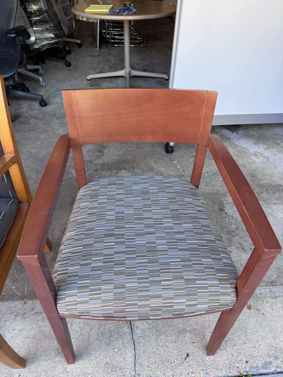 Wood Frame Armchair with Patterned Upholstery - Sturdy & Comfortable