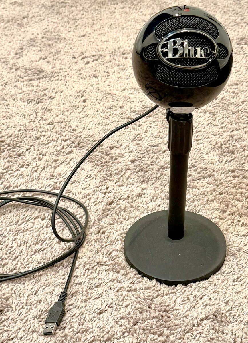 Blue Snowball USB Condenser Microphone - Black | Stand and Cable Included