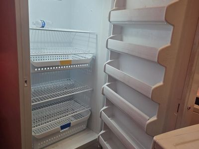frigidaire freezer, frost free