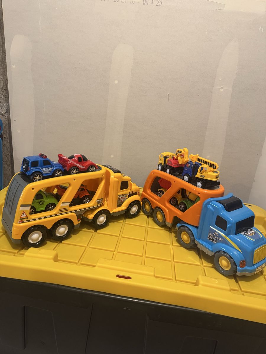 Junior Drivers Toy Car Transporter Truck Set with Mini Vehicles
