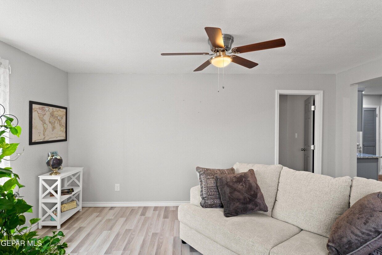 Single Room for Rent