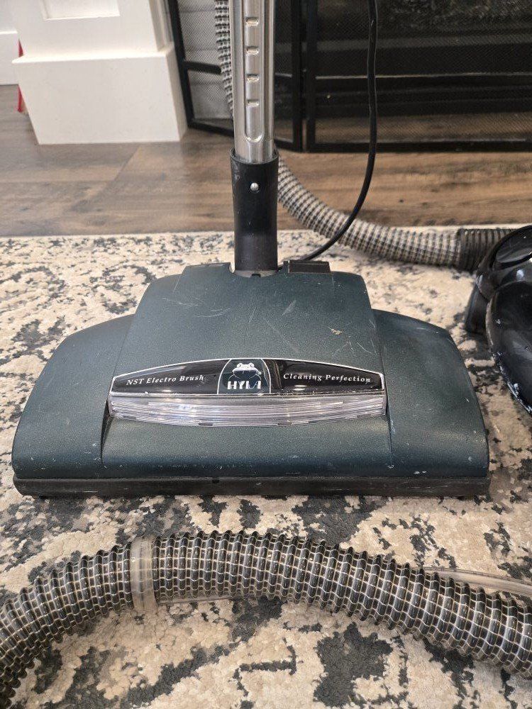 Hyla NST Water Filtration Vacuum & Air Purifier System