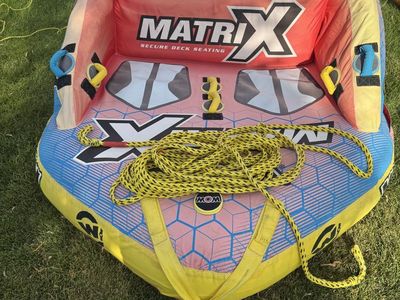 WOW Matrix 4-Person Towable Tube