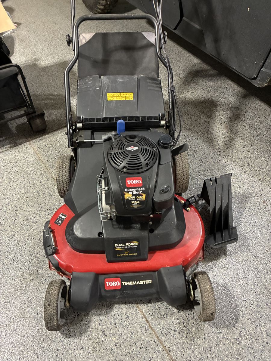 Toro Self Propelled Timemaster 30" Twin Blade Rear Bagging Mower