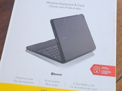 NEW - ZAGG Folio Case with Wireless Keyboard for 9.7" iPad