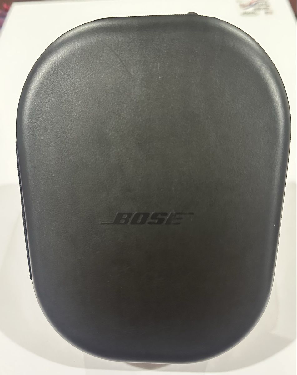 Bose Pro-flight series 2 in ear headset with noise reduction and Bluetooth, Black, Used Excellent Condition