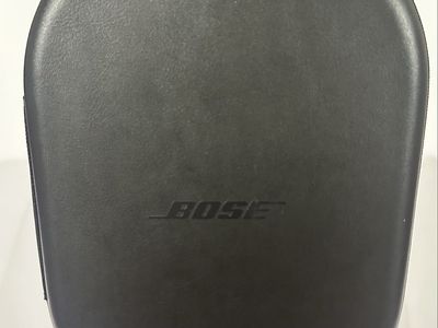 Bose Pro-flight series 2 in ear headset with noise reduction and Bluetooth, Black, Used Excellent Condition