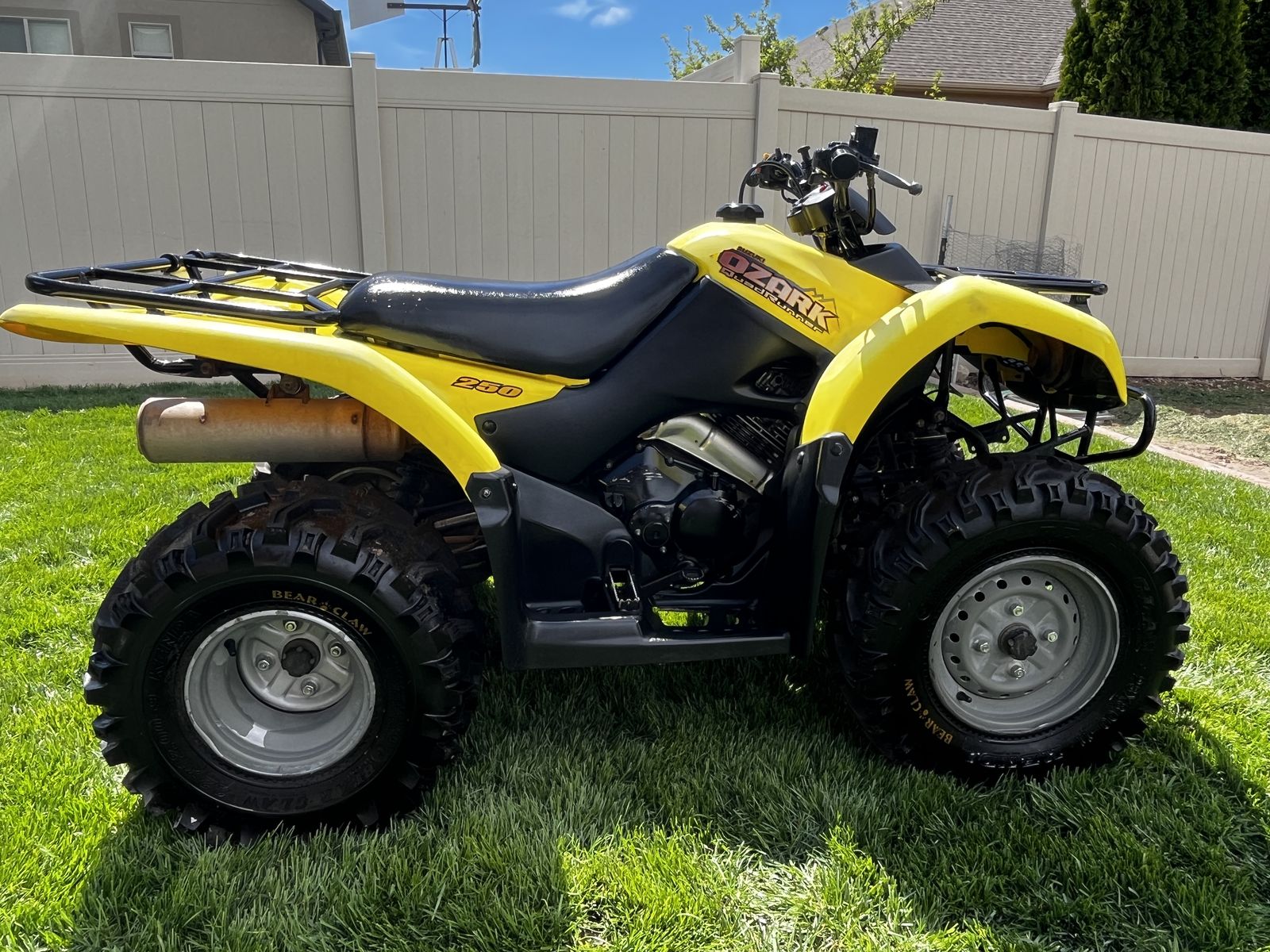 2003 Suzuki Ozark 250