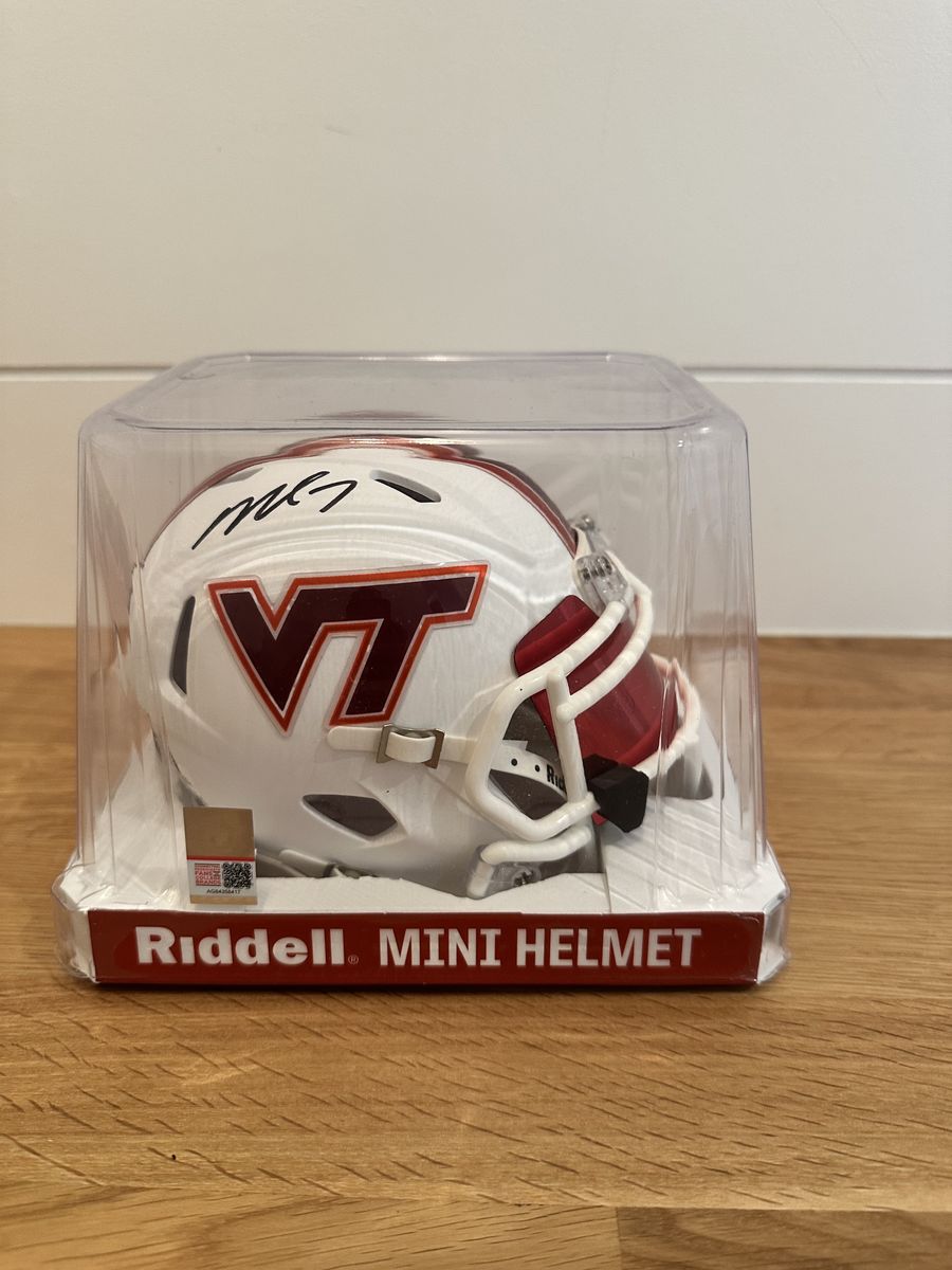 Michael Vick Signed Virginia Tech Hokies Riddell Mini Helmet Beckett Witness Authenticated