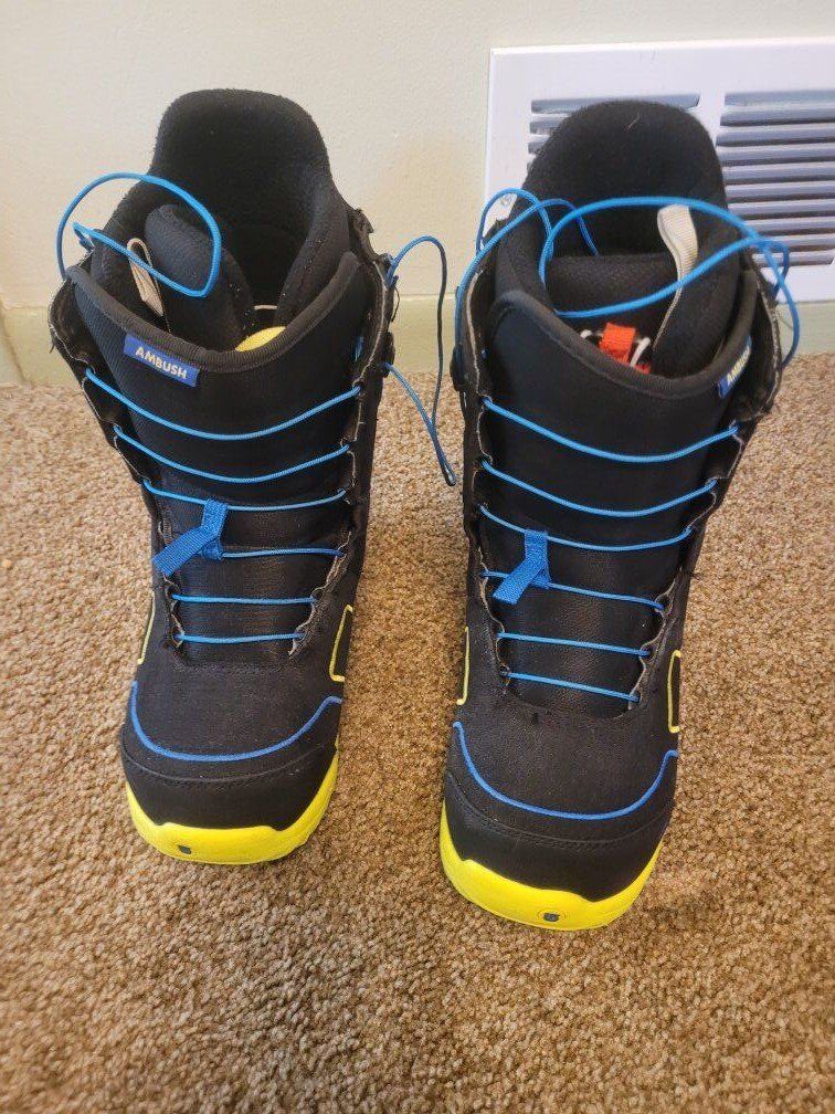 Burton Ambush boots Size 6
