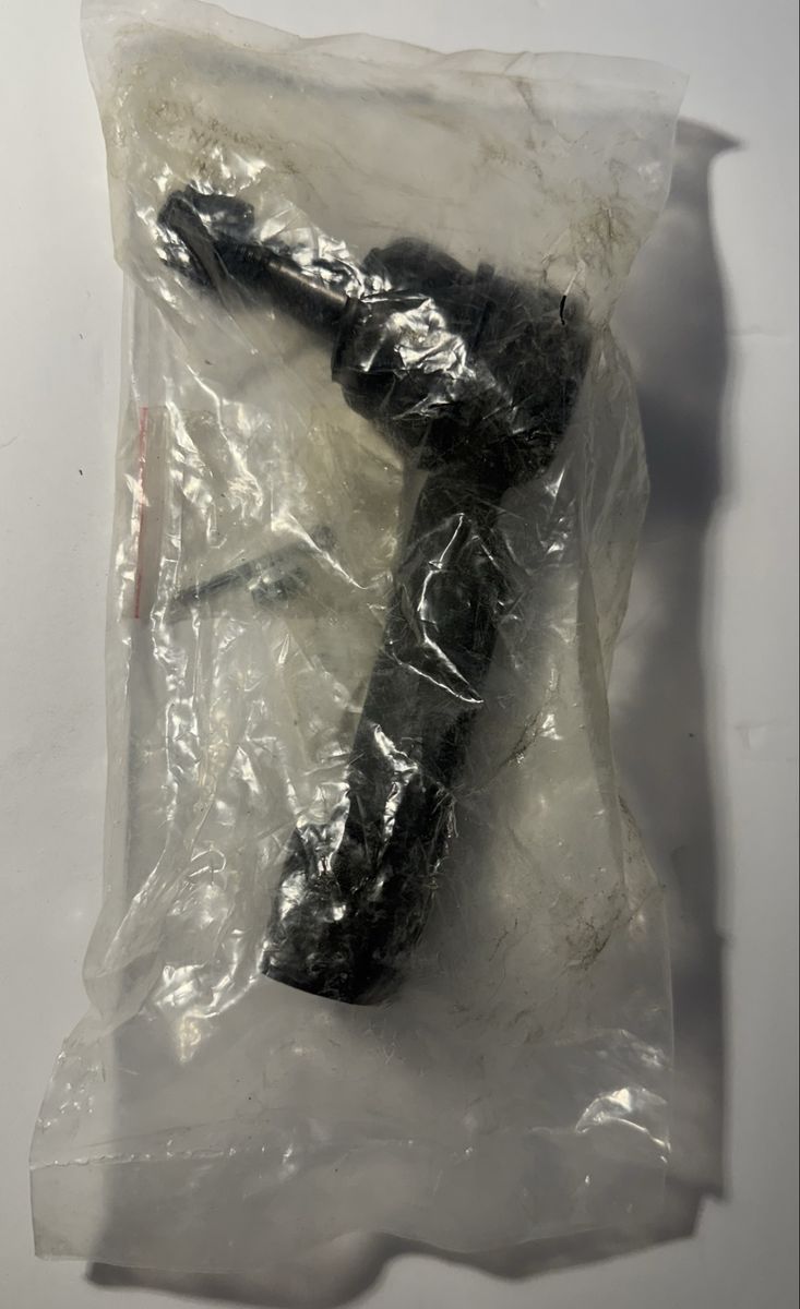 Main image 4