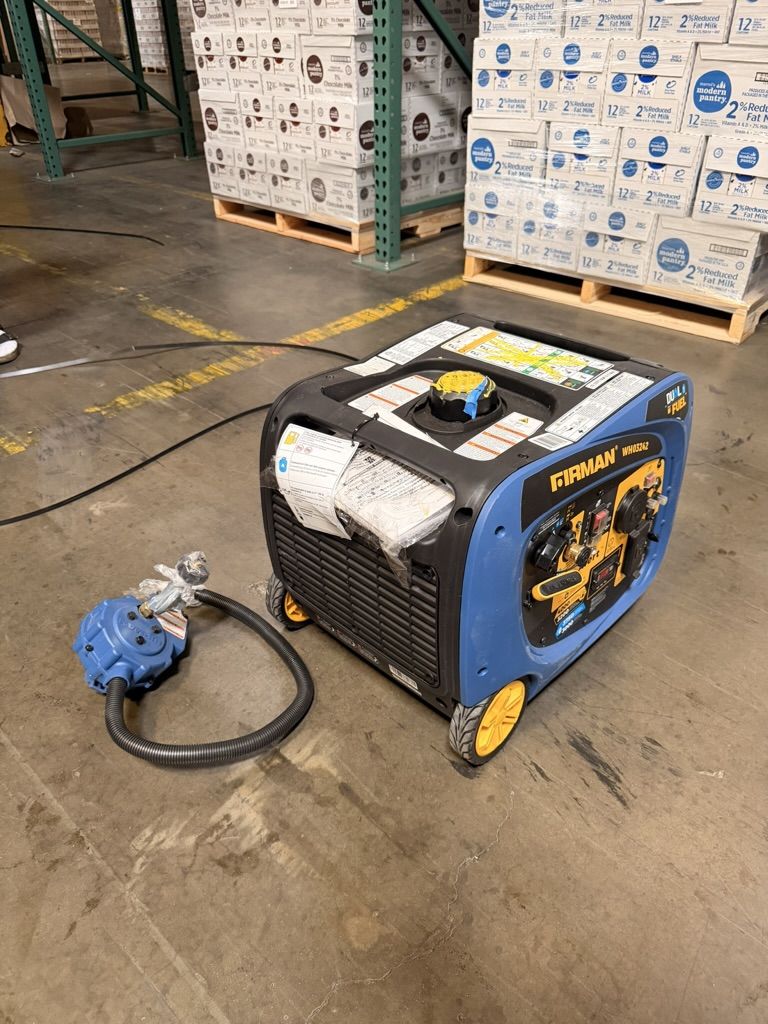 Firman WH03242 Dual Fuel Generator w/ CO alert- 4000W- Like new