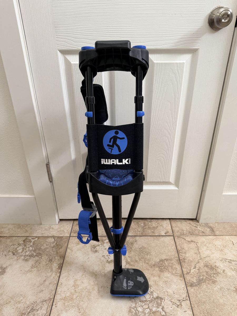 iWALK 3.0 Hands-Free Crutch Knee Walker Scooter for Foot/Ankle Injuries - Excellent Condition