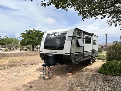 2022 Coachman Apex Nano Off-grid 194bhs