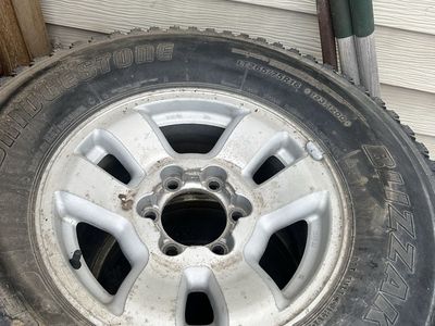 Set off 4 wheels and and snow tires