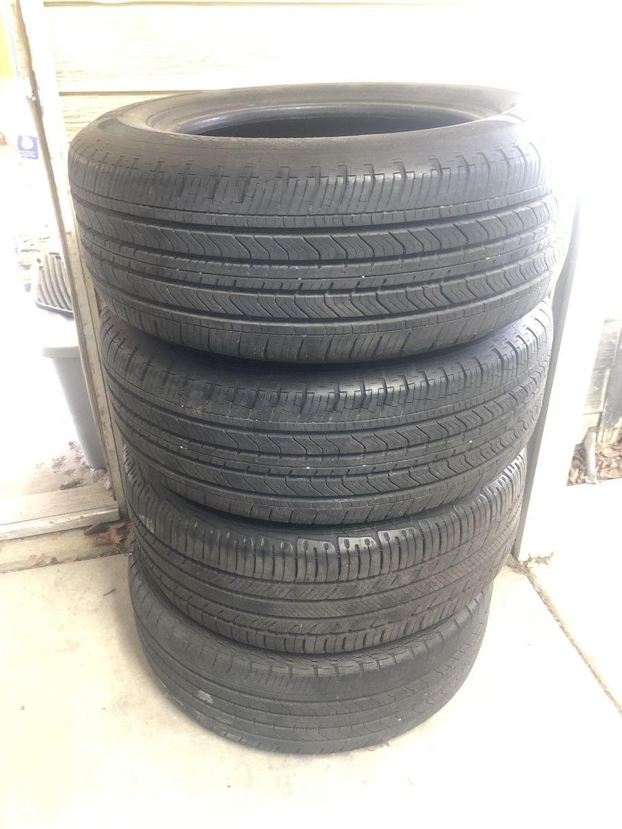 225/60/16 Almost New All-Season Micheline Primacy MXV4 Tires X 4