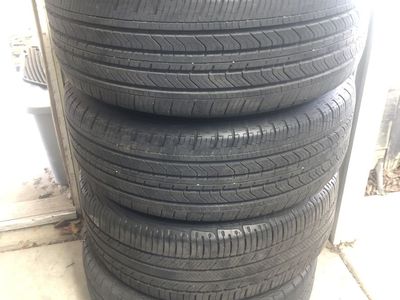 225/60/16 Almost New All-Season Micheline Primacy MXV4 Tires X 4