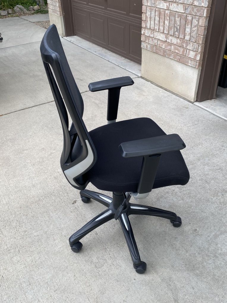 Desk And Chair
