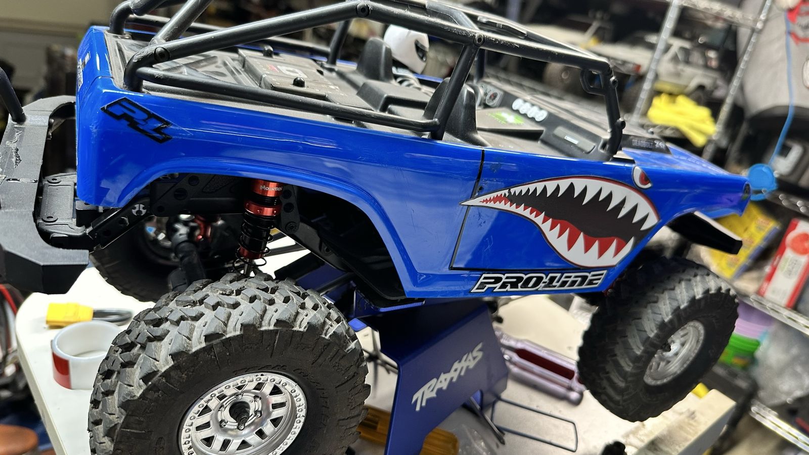 SCX10.3  1:10 4X4 Rock Crawler Project