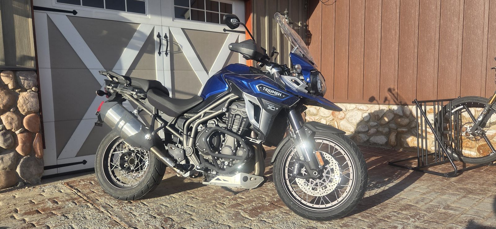 2017 Triumph Tiger XC low