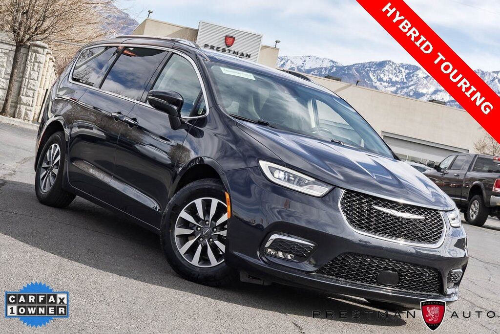 2021 Chrysler Pacifica Hybrid Touring L