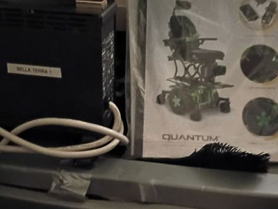 O6 Edge Quantum