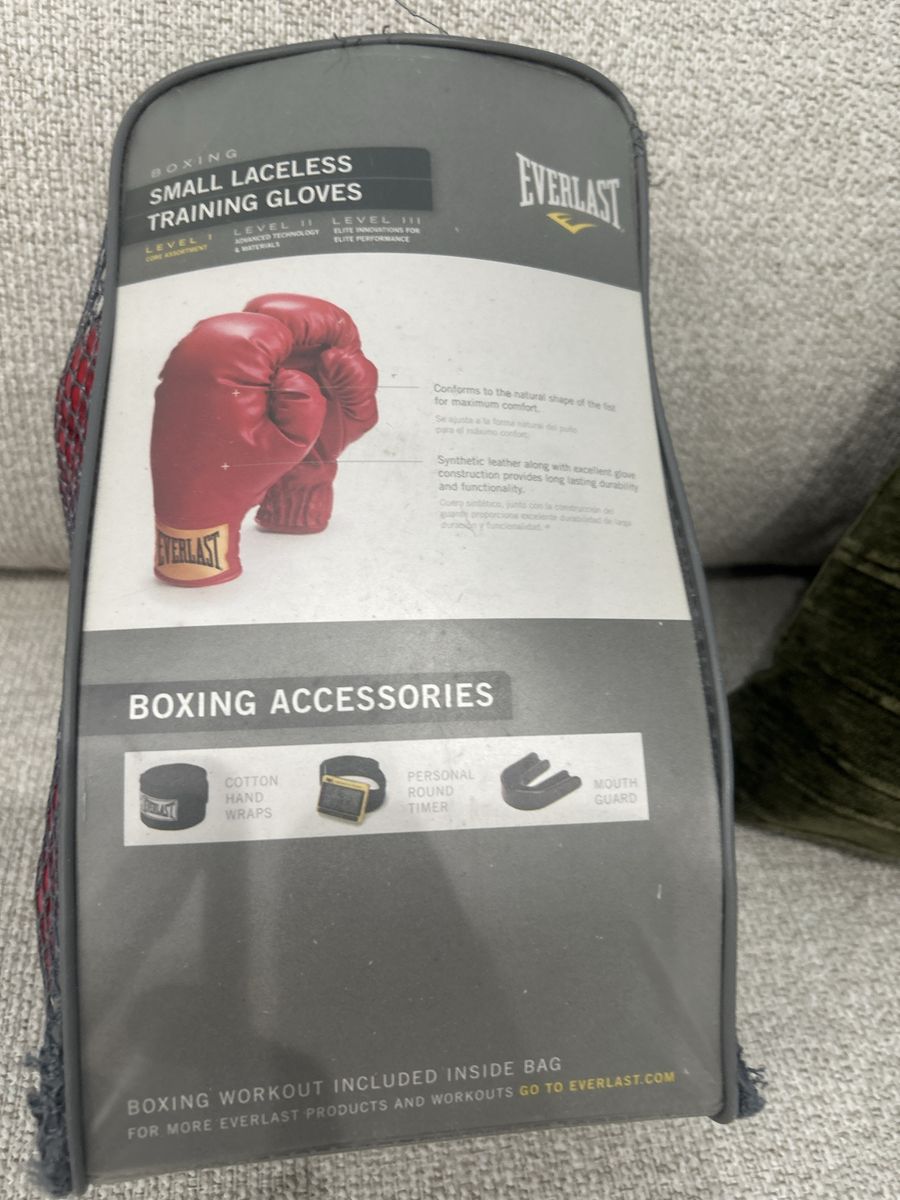 Everlast Small Laceless Training Boxing Gloves Red with Carrying Bag