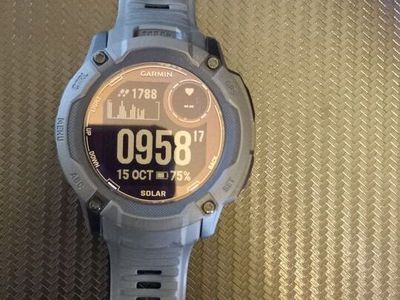 Garmin Instinct 2X Solar Like New