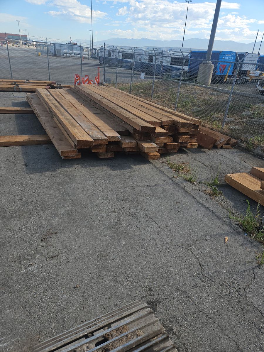 GLULAM AND SOILID BEAMS