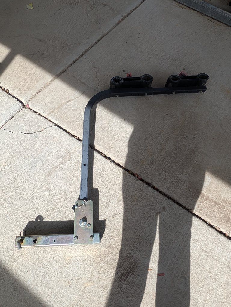 Yakima Full Tilt Bike Rack 4-Bike Hitch Mount