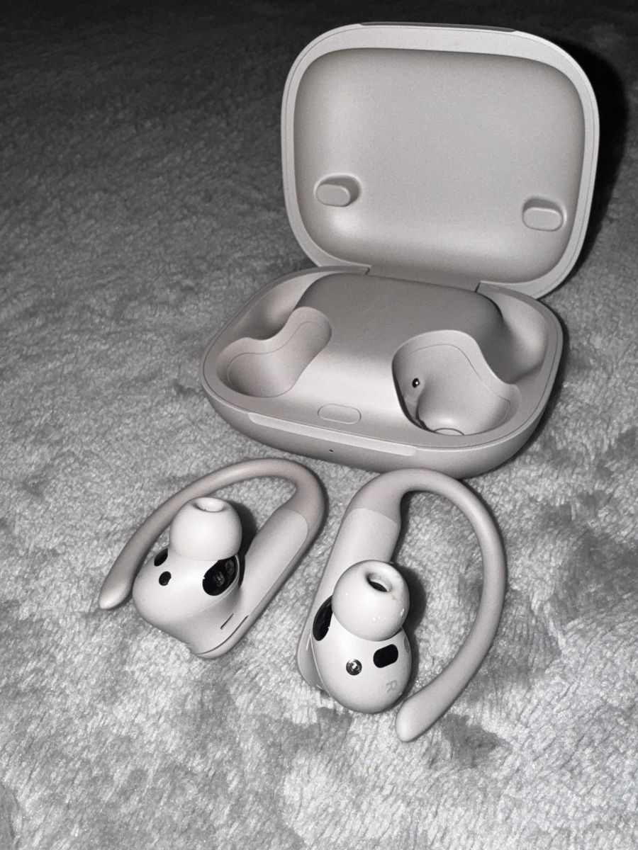 Beats Powerbeats Pro 2