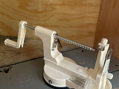 Apple Peeler