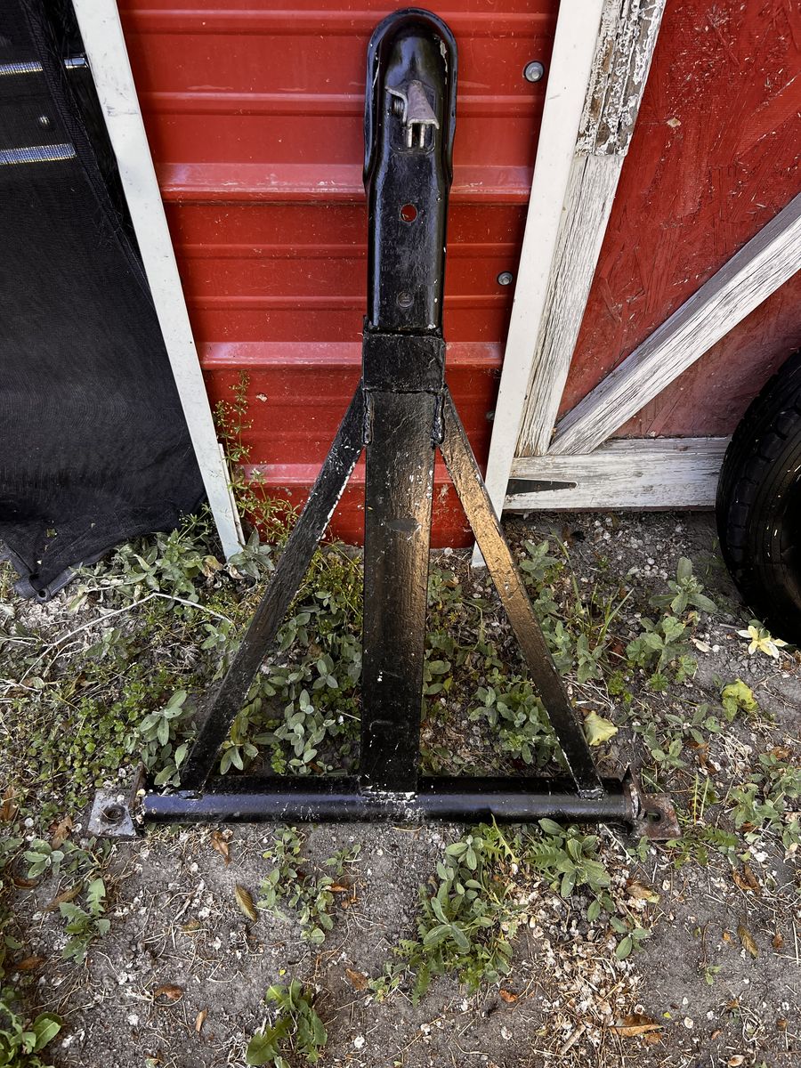 Main image 7