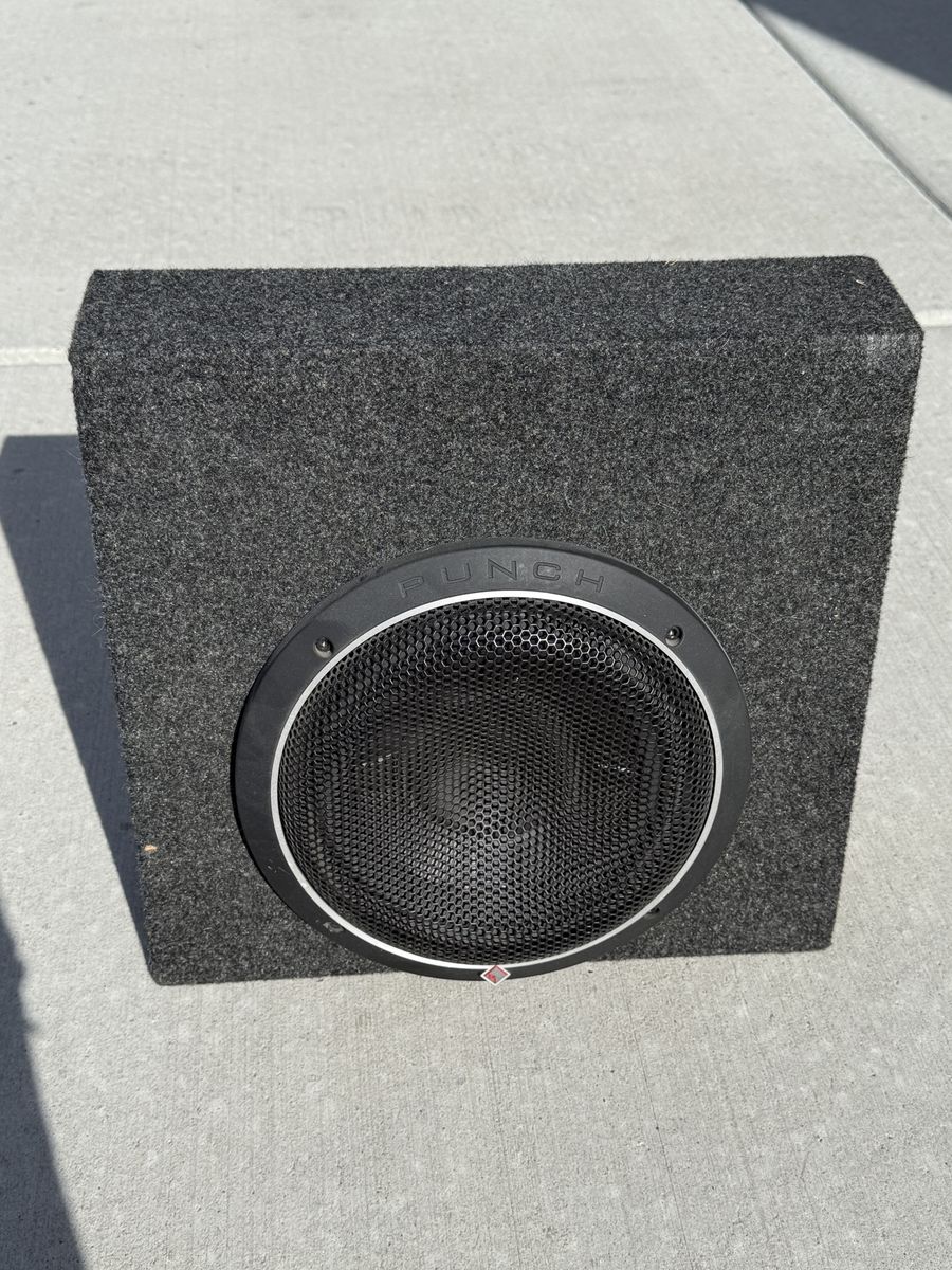 Rockford Fosgate Punch 10” Subwoofer in Enclosure Box