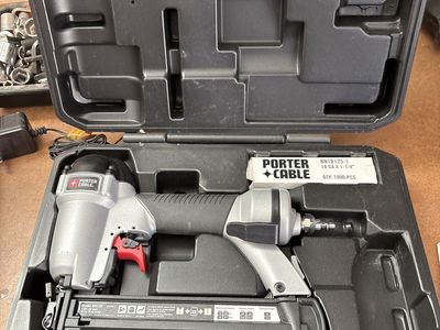 Porter Cable 18 gauge finish nail gun