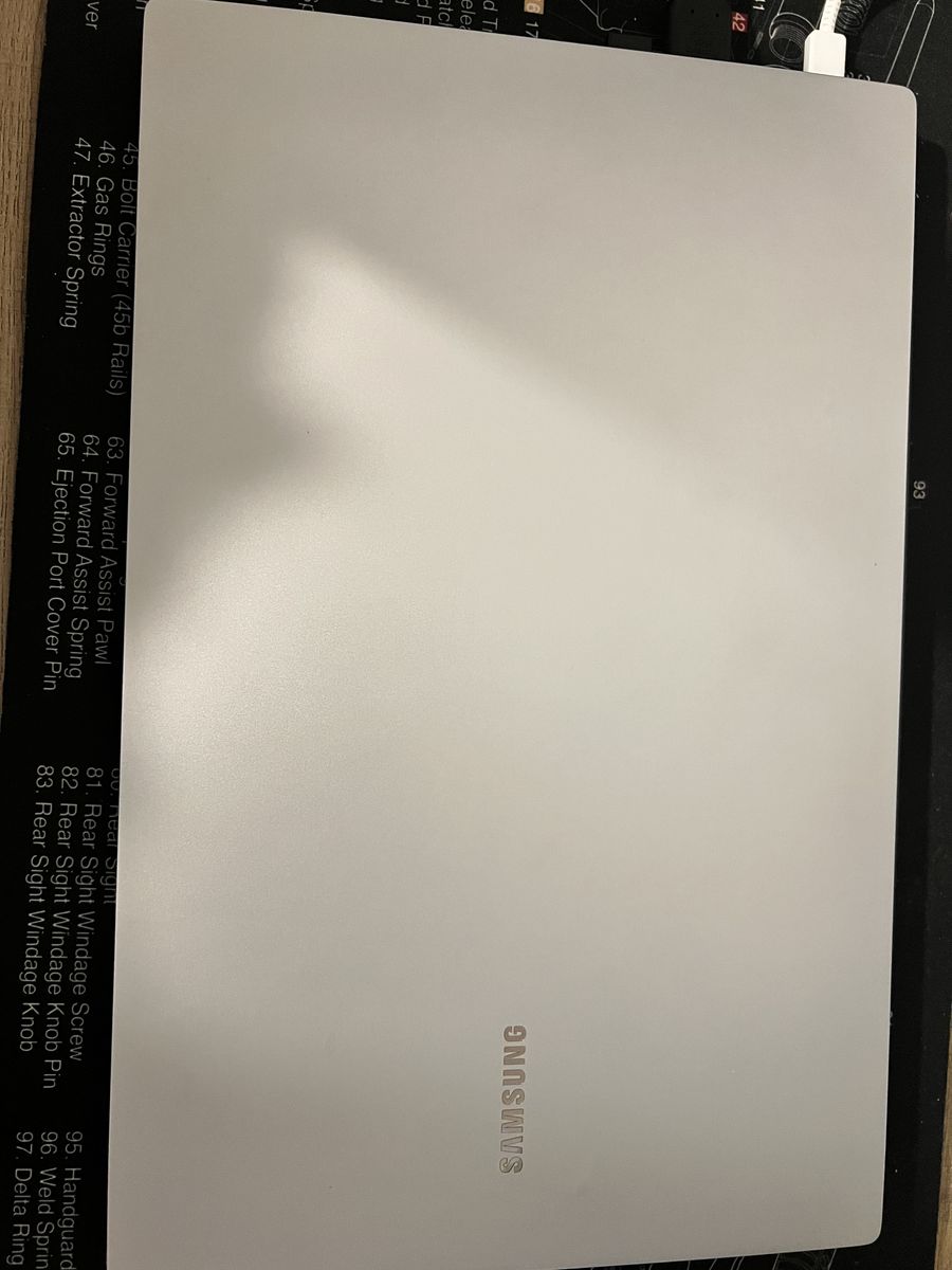 Samsung Galaxy Book4 15.6" Laptop – Intel Core 7 / 16GB RAM / 512GB SSD