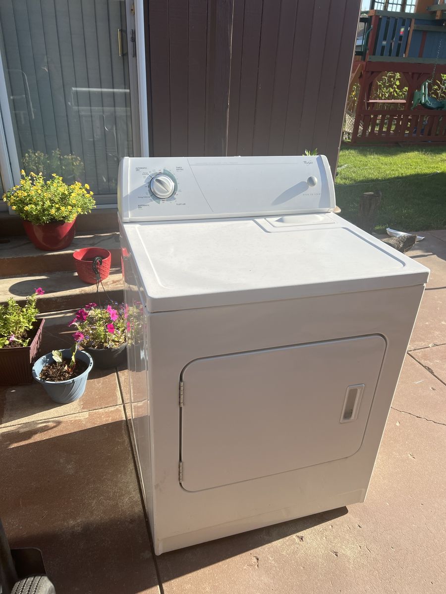 Whirlpool Electric Dryer White (Model LER4634PQ1) 5.9 cubic feet