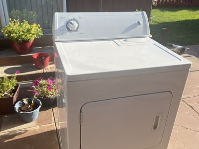 Whirlpool Electric Dryer White (Model LER4634PQ1) 5.9 cubic feet