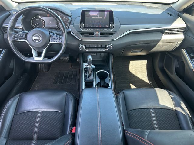 Main image 30