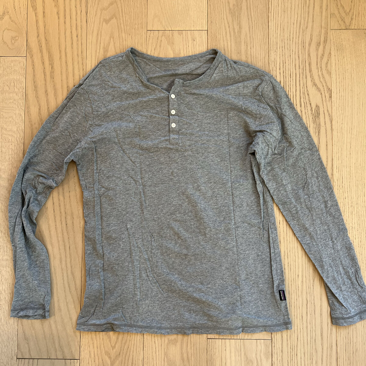 Patagonia - Men's Long Sleeved Daily Henley